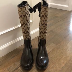 Coach Size 8 rain boots